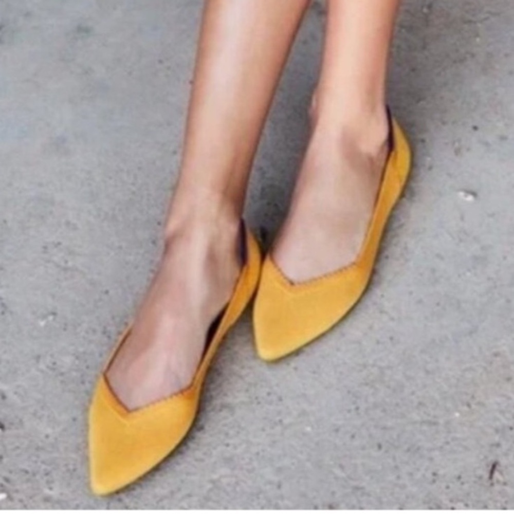 Like New Rothy's The Point flats in Marigold mustard yellow, size 7 - Picture 2 of 14